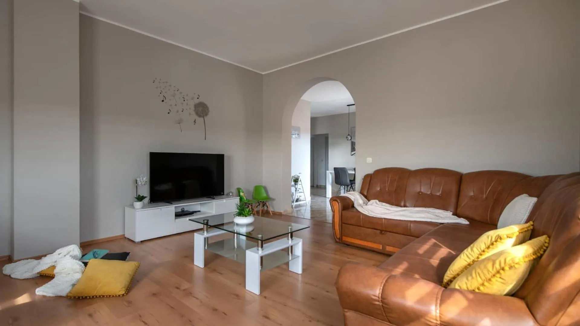 Amazing Villa Lara With Private Pool By Wiibuk Marčana